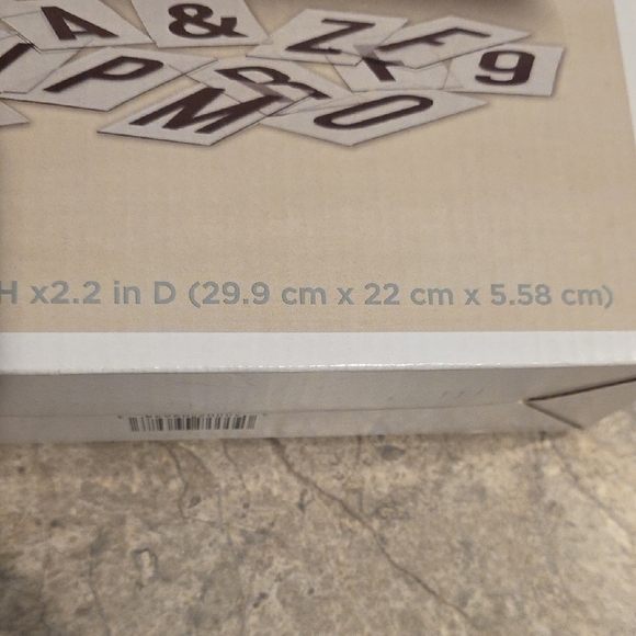 (J45) Trueliving LED Light Box - White - Picture 2 of 4
